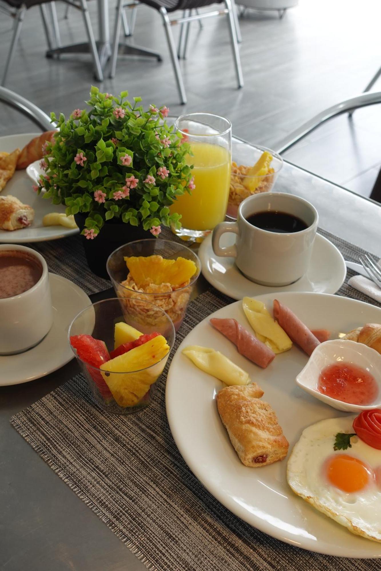 Diagonal Hotel Chipichape Cali Εξωτερικό φωτογραφία